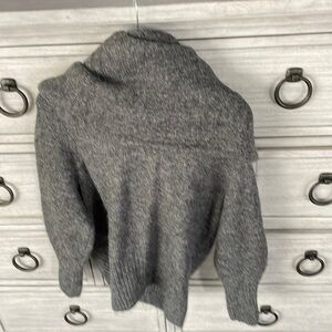 Women’s Cowl sweater